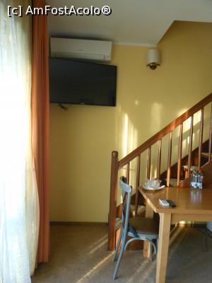 [P20] Păstrăvăria Albota - Pensiunea. În apart. 202, încăperea de la etajul 2. » foto by iulianic
 - 
<span class="allrVoted glyphicon glyphicon-heart hidden" id="av1337875"></span>
<a class="m-l-10 hidden" id="sv1337875" onclick="voting_Foto_DelVot(,1337875,3626)" role="button">șterge vot <span class="glyphicon glyphicon-remove"></span></a>
<a id="v91337875" class=" c-red"  onclick="voting_Foto_SetVot(1337875)" role="button"><span class="glyphicon glyphicon-heart-empty"></span> <b>LIKE</b> = Votează poza</a> <img class="hidden"  id="f1337875W9" src="/imagini/loader.gif" border="0" /><span class="AjErrMes hidden" id="e1337875ErM"></span>
