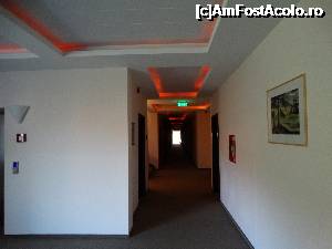 [P16] Grand Hotel Balvanyos **** - Marea şi veşnica noastrã dragoste :) Holul hotelului la etajul 3 unda eram noi cazati.  » foto by vega06
 - 
<span class="allrVoted glyphicon glyphicon-heart hidden" id="av695956"></span>
<a class="m-l-10 hidden" id="sv695956" onclick="voting_Foto_DelVot(,695956,3635)" role="button">șterge vot <span class="glyphicon glyphicon-remove"></span></a>
<a id="v9695956" class=" c-red"  onclick="voting_Foto_SetVot(695956)" role="button"><span class="glyphicon glyphicon-heart-empty"></span> <b>LIKE</b> = Votează poza</a> <img class="hidden"  id="f695956W9" src="/imagini/loader.gif" border="0" /><span class="AjErrMes hidden" id="e695956ErM"></span>