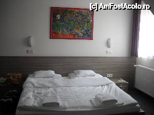 [P02] Partea de camera cu pat matrimonial » foto by alina7laca
 - 
<span class="allrVoted glyphicon glyphicon-heart hidden" id="av438602"></span>
<a class="m-l-10 hidden" id="sv438602" onclick="voting_Foto_DelVot(,438602,3639)" role="button">șterge vot <span class="glyphicon glyphicon-remove"></span></a>
<a id="v9438602" class=" c-red"  onclick="voting_Foto_SetVot(438602)" role="button"><span class="glyphicon glyphicon-heart-empty"></span> <b>LIKE</b> = Votează poza</a> <img class="hidden"  id="f438602W9" src="/imagini/loader.gif" border="0" /><span class="AjErrMes hidden" id="e438602ErM"></span>