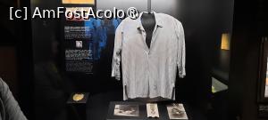 [P24] Varșovia, Muzeum Powstania Warszawskiego (Muzeul Revoltei Varșoviene), Urmă de glonț în bluza unui tânăr » foto by mprofeanu
 - 
<span class="allrVoted glyphicon glyphicon-heart hidden" id="av1417729"></span>
<a class="m-l-10 hidden" id="sv1417729" onclick="voting_Foto_DelVot(,1417729,3644)" role="button">șterge vot <span class="glyphicon glyphicon-remove"></span></a>
<a id="v91417729" class=" c-red"  onclick="voting_Foto_SetVot(1417729)" role="button"><span class="glyphicon glyphicon-heart-empty"></span> <b>LIKE</b> = Votează poza</a> <img class="hidden"  id="f1417729W9" src="/imagini/loader.gif" border="0" /><span class="AjErrMes hidden" id="e1417729ErM"></span>