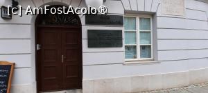 [P02] Varșovia, Intrarea din Ulica Freta în Muzeul Maria Sklodowska-Curie » foto by mprofeanu
 - 
<span class="allrVoted glyphicon glyphicon-heart hidden" id="av1418298"></span>
<a class="m-l-10 hidden" id="sv1418298" onclick="voting_Foto_DelVot(,1418298,3644)" role="button">șterge vot <span class="glyphicon glyphicon-remove"></span></a>
<a id="v91418298" class=" c-red"  onclick="voting_Foto_SetVot(1418298)" role="button"><span class="glyphicon glyphicon-heart-empty"></span> <b>LIKE</b> = Votează poza</a> <img class="hidden"  id="f1418298W9" src="/imagini/loader.gif" border="0" /><span class="AjErrMes hidden" id="e1418298ErM"></span>
