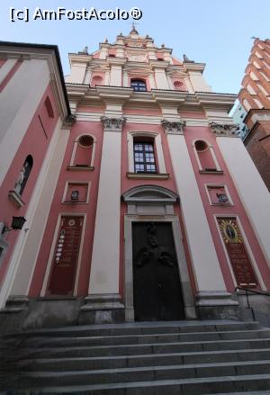 [P20] Langa Catedrala Sf. Ioan exista un alt lacas sfant, Biserica Iezuita, construita la inceputul sec. al XVII-lea. Si aceasta a fost distrusa de mai multe ori, renascand din cenusa. » foto by geani anto
 - 
<span class="allrVoted glyphicon glyphicon-heart hidden" id="av1337057"></span>
<a class="m-l-10 hidden" id="sv1337057" onclick="voting_Foto_DelVot(,1337057,3644)" role="button">șterge vot <span class="glyphicon glyphicon-remove"></span></a>
<a id="v91337057" class=" c-red"  onclick="voting_Foto_SetVot(1337057)" role="button"><span class="glyphicon glyphicon-heart-empty"></span> <b>LIKE</b> = Votează poza</a> <img class="hidden"  id="f1337057W9" src="/imagini/loader.gif" border="0" /><span class="AjErrMes hidden" id="e1337057ErM"></span>