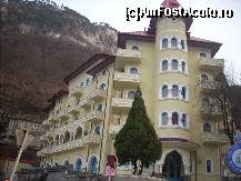[P09] Hotelul Cerna-intotdeauna superb!Are si o pozitionare excelenta. » foto by georgiana
 - 
<span class="allrVoted glyphicon glyphicon-heart hidden" id="av60498"></span>
<a class="m-l-10 hidden" id="sv60498" onclick="voting_Foto_DelVot(,60498,3645)" role="button">șterge vot <span class="glyphicon glyphicon-remove"></span></a>
<a id="v960498" class=" c-red"  onclick="voting_Foto_SetVot(60498)" role="button"><span class="glyphicon glyphicon-heart-empty"></span> <b>LIKE</b> = Votează poza</a> <img class="hidden"  id="f60498W9" src="/imagini/loader.gif" border="0" /><span class="AjErrMes hidden" id="e60498ErM"></span>