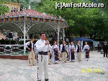 [P23] Herculane - au dansat si au cantat si cei din Ponoarele » foto by Lumis66
 - 
<span class="allrVoted glyphicon glyphicon-heart hidden" id="av326439"></span>
<a class="m-l-10 hidden" id="sv326439" onclick="voting_Foto_DelVot(,326439,3645)" role="button">șterge vot <span class="glyphicon glyphicon-remove"></span></a>
<a id="v9326439" class=" c-red"  onclick="voting_Foto_SetVot(326439)" role="button"><span class="glyphicon glyphicon-heart-empty"></span> <b>LIKE</b> = Votează poza</a> <img class="hidden"  id="f326439W9" src="/imagini/loader.gif" border="0" /><span class="AjErrMes hidden" id="e326439ErM"></span>