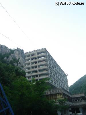 [P27] Baile Herculane- Hotel Roman, acest hotel mi-a placut mie cel mai mult, as incerca un sejur aici, mai ales ca piscina interioara era in renovare » foto by sunflower
 - 
<span class="allrVoted glyphicon glyphicon-heart hidden" id="av367511"></span>
<a class="m-l-10 hidden" id="sv367511" onclick="voting_Foto_DelVot(,367511,3645)" role="button">șterge vot <span class="glyphicon glyphicon-remove"></span></a>
<a id="v9367511" class=" c-red"  onclick="voting_Foto_SetVot(367511)" role="button"><span class="glyphicon glyphicon-heart-empty"></span> <b>LIKE</b> = Votează poza</a> <img class="hidden"  id="f367511W9" src="/imagini/loader.gif" border="0" /><span class="AjErrMes hidden" id="e367511ErM"></span>