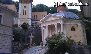 [P17] Biserica romano-catolică din capătul pieţii Hercule. Băile Herculane, jud. Caraş-Severin. » foto by traian.leuca †
 - 
<span class="allrVoted glyphicon glyphicon-heart hidden" id="av436356"></span>
<a class="m-l-10 hidden" id="sv436356" onclick="voting_Foto_DelVot(,436356,3645)" role="button">șterge vot <span class="glyphicon glyphicon-remove"></span></a>
<a id="v9436356" class=" c-red"  onclick="voting_Foto_SetVot(436356)" role="button"><span class="glyphicon glyphicon-heart-empty"></span> <b>LIKE</b> = Votează poza</a> <img class="hidden"  id="f436356W9" src="/imagini/loader.gif" border="0" /><span class="AjErrMes hidden" id="e436356ErM"></span>