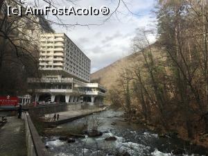 [P30] Cerna și hotelul Roman » foto by AZE
 - 
<span class="allrVoted glyphicon glyphicon-heart hidden" id="av1067256"></span>
<a class="m-l-10 hidden" id="sv1067256" onclick="voting_Foto_DelVot(,1067256,3645)" role="button">șterge vot <span class="glyphicon glyphicon-remove"></span></a>
<a id="v91067256" class=" c-red"  onclick="voting_Foto_SetVot(1067256)" role="button"><span class="glyphicon glyphicon-heart-empty"></span> <b>LIKE</b> = Votează poza</a> <img class="hidden"  id="f1067256W9" src="/imagini/loader.gif" border="0" /><span class="AjErrMes hidden" id="e1067256ErM"></span>