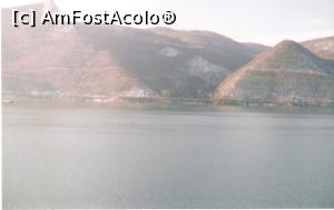 [P16] iata si piramida fotografiata accidental acum 15 ani pe timp de iarna » foto by buterfly*
 - 
<span class="allrVoted glyphicon glyphicon-heart hidden" id="av789829"></span>
<a class="m-l-10 hidden" id="sv789829" onclick="voting_Foto_DelVot(,789829,3645)" role="button">șterge vot <span class="glyphicon glyphicon-remove"></span></a>
<a id="v9789829" class=" c-red"  onclick="voting_Foto_SetVot(789829)" role="button"><span class="glyphicon glyphicon-heart-empty"></span> <b>LIKE</b> = Votează poza</a> <img class="hidden"  id="f789829W9" src="/imagini/loader.gif" border="0" /><span class="AjErrMes hidden" id="e789829ErM"></span>