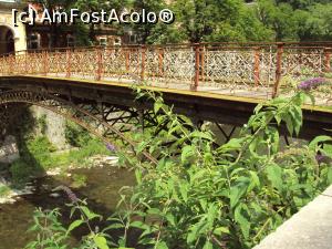 [P13] Podul de fier forjat care face legătura între Parcul Central şi Baia Neptun.  » foto by Carmen Ion
 - 
<span class="allrVoted glyphicon glyphicon-heart hidden" id="av767547"></span>
<a class="m-l-10 hidden" id="sv767547" onclick="voting_Foto_DelVot(,767547,3645)" role="button">șterge vot <span class="glyphicon glyphicon-remove"></span></a>
<a id="v9767547" class=" c-red"  onclick="voting_Foto_SetVot(767547)" role="button"><span class="glyphicon glyphicon-heart-empty"></span> <b>LIKE</b> = Votează poza</a> <img class="hidden"  id="f767547W9" src="/imagini/loader.gif" border="0" /><span class="AjErrMes hidden" id="e767547ErM"></span>