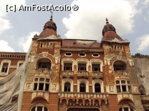 [P30] Pavilionul 6 - Hotel Arhiducele Iosif - aflat în conservare.  » foto by Carmen Ion
 - 
<span class="allrVoted glyphicon glyphicon-heart hidden" id="av767565"></span>
<a class="m-l-10 hidden" id="sv767565" onclick="voting_Foto_DelVot(,767565,3645)" role="button">șterge vot <span class="glyphicon glyphicon-remove"></span></a>
<a id="v9767565" class=" c-red"  onclick="voting_Foto_SetVot(767565)" role="button"><span class="glyphicon glyphicon-heart-empty"></span> <b>LIKE</b> = Votează poza</a> <img class="hidden"  id="f767565W9" src="/imagini/loader.gif" border="0" /><span class="AjErrMes hidden" id="e767565ErM"></span>