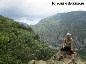 [P02] pe la treisfertul drumului catre cascada Vanturatoarea » foto by zorinabarna
 - 
<span class="allrVoted glyphicon glyphicon-heart hidden" id="av532806"></span>
<a class="m-l-10 hidden" id="sv532806" onclick="voting_Foto_DelVot(,532806,3645)" role="button">șterge vot <span class="glyphicon glyphicon-remove"></span></a>
<a id="v9532806" class=" c-red"  onclick="voting_Foto_SetVot(532806)" role="button"><span class="glyphicon glyphicon-heart-empty"></span> <b>LIKE</b> = Votează poza</a> <img class="hidden"  id="f532806W9" src="/imagini/loader.gif" border="0" /><span class="AjErrMes hidden" id="e532806ErM"></span>