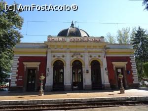 [P07] Fațada dinspre peron - Gara Herculane.  » foto by tata123 🔱
 - 
<span class="allrVoted glyphicon glyphicon-heart hidden" id="av1018623"></span>
<a class="m-l-10 hidden" id="sv1018623" onclick="voting_Foto_DelVot(,1018623,3645)" role="button">șterge vot <span class="glyphicon glyphicon-remove"></span></a>
<a id="v91018623" class=" c-red"  onclick="voting_Foto_SetVot(1018623)" role="button"><span class="glyphicon glyphicon-heart-empty"></span> <b>LIKE</b> = Votează poza</a> <img class="hidden"  id="f1018623W9" src="/imagini/loader.gif" border="0" /><span class="AjErrMes hidden" id="e1018623ErM"></span>