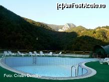 [P09] Hotel Tierna - piscina exterioara » foto by cristinadumitru*
 - 
<span class="allrVoted glyphicon glyphicon-heart hidden" id="av23410"></span>
<a class="m-l-10 hidden" id="sv23410" onclick="voting_Foto_DelVot(,23410,3648)" role="button">șterge vot <span class="glyphicon glyphicon-remove"></span></a>
<a id="v923410" class=" c-red"  onclick="voting_Foto_SetVot(23410)" role="button"><span class="glyphicon glyphicon-heart-empty"></span> <b>LIKE</b> = Votează poza</a> <img class="hidden"  id="f23410W9" src="/imagini/loader.gif" border="0" /><span class="AjErrMes hidden" id="e23410ErM"></span>