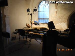[P28] Vilnius - Biserica Sf. Ana, migăloasa muncă de restaurare.  » foto by iulianic
 - 
<span class="allrVoted glyphicon glyphicon-heart hidden" id="av592173"></span>
<a class="m-l-10 hidden" id="sv592173" onclick="voting_Foto_DelVot(,592173,3650)" role="button">șterge vot <span class="glyphicon glyphicon-remove"></span></a>
<a id="v9592173" class=" c-red"  onclick="voting_Foto_SetVot(592173)" role="button"><span class="glyphicon glyphicon-heart-empty"></span> <b>LIKE</b> = Votează poza</a> <img class="hidden"  id="f592173W9" src="/imagini/loader.gif" border="0" /><span class="AjErrMes hidden" id="e592173ErM"></span>