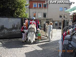 [P36] Vilnius - La cumpărături.  » foto by iulianic
 - 
<span class="allrVoted glyphicon glyphicon-heart hidden" id="av592181"></span>
<a class="m-l-10 hidden" id="sv592181" onclick="voting_Foto_DelVot(,592181,3650)" role="button">șterge vot <span class="glyphicon glyphicon-remove"></span></a>
<a id="v9592181" class=" c-red"  onclick="voting_Foto_SetVot(592181)" role="button"><span class="glyphicon glyphicon-heart-empty"></span> <b>LIKE</b> = Votează poza</a> <img class="hidden"  id="f592181W9" src="/imagini/loader.gif" border="0" /><span class="AjErrMes hidden" id="e592181ErM"></span>