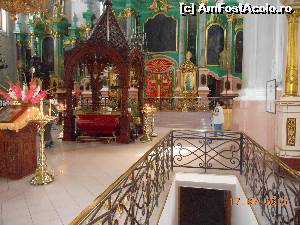 [P58] Vilnius - Biserica Sf. Duh, racla cu relicvele sfinţilor Anton, Ivan şi Eustachie.  » foto by iulianic
 - 
<span class="allrVoted glyphicon glyphicon-heart hidden" id="av592204"></span>
<a class="m-l-10 hidden" id="sv592204" onclick="voting_Foto_DelVot(,592204,3650)" role="button">șterge vot <span class="glyphicon glyphicon-remove"></span></a>
<a id="v9592204" class=" c-red"  onclick="voting_Foto_SetVot(592204)" role="button"><span class="glyphicon glyphicon-heart-empty"></span> <b>LIKE</b> = Votează poza</a> <img class="hidden"  id="f592204W9" src="/imagini/loader.gif" border="0" /><span class="AjErrMes hidden" id="e592204ErM"></span>