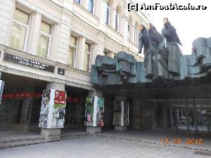 [P06] Vilnius - Teatrul Naţional Dramatic şi simbolurile celor trei muze - Drama, Tragedia şi Comedia.  » foto by iulianic
 - 
<span class="allrVoted glyphicon glyphicon-heart hidden" id="av592139"></span>
<a class="m-l-10 hidden" id="sv592139" onclick="voting_Foto_DelVot(,592139,3650)" role="button">șterge vot <span class="glyphicon glyphicon-remove"></span></a>
<a id="v9592139" class=" c-red"  onclick="voting_Foto_SetVot(592139)" role="button"><span class="glyphicon glyphicon-heart-empty"></span> <b>LIKE</b> = Votează poza</a> <img class="hidden"  id="f592139W9" src="/imagini/loader.gif" border="0" /><span class="AjErrMes hidden" id="e592139ErM"></span>
