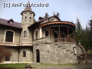 [P11] Palatul Știrbey din Sinaia. » foto by Floryn81
 - 
<span class="allrVoted glyphicon glyphicon-heart hidden" id="av970354"></span>
<a class="m-l-10 hidden" id="sv970354" onclick="voting_Foto_DelVot(,970354,3677)" role="button">șterge vot <span class="glyphicon glyphicon-remove"></span></a>
<a id="v9970354" class=" c-red"  onclick="voting_Foto_SetVot(970354)" role="button"><span class="glyphicon glyphicon-heart-empty"></span> <b>LIKE</b> = Votează poza</a> <img class="hidden"  id="f970354W9" src="/imagini/loader.gif" border="0" /><span class="AjErrMes hidden" id="e970354ErM"></span>