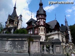 [P11] Castelul Peles » foto by papalito
 - 
<span class="allrVoted glyphicon glyphicon-heart hidden" id="av654912"></span>
<a class="m-l-10 hidden" id="sv654912" onclick="voting_Foto_DelVot(,654912,3677)" role="button">șterge vot <span class="glyphicon glyphicon-remove"></span></a>
<a id="v9654912" class=" c-red"  onclick="voting_Foto_SetVot(654912)" role="button"><span class="glyphicon glyphicon-heart-empty"></span> <b>LIKE</b> = Votează poza</a> <img class="hidden"  id="f654912W9" src="/imagini/loader.gif" border="0" /><span class="AjErrMes hidden" id="e654912ErM"></span>