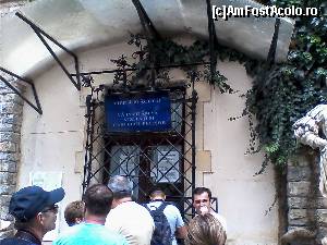 [P14] coada la casa de bilete pentru vizitarea Pelesului, aici era doar inceputul » foto by papalito
 - 
<span class="allrVoted glyphicon glyphicon-heart hidden" id="av654915"></span>
<a class="m-l-10 hidden" id="sv654915" onclick="voting_Foto_DelVot(,654915,3677)" role="button">șterge vot <span class="glyphicon glyphicon-remove"></span></a>
<a id="v9654915" class=" c-red"  onclick="voting_Foto_SetVot(654915)" role="button"><span class="glyphicon glyphicon-heart-empty"></span> <b>LIKE</b> = Votează poza</a> <img class="hidden"  id="f654915W9" src="/imagini/loader.gif" border="0" /><span class="AjErrMes hidden" id="e654915ErM"></span>
