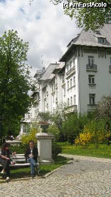 [P27] Hotel Palace Sinaia » foto by Dragoș_MD
 - 
<span class="allrVoted glyphicon glyphicon-heart hidden" id="av72048"></span>
<a class="m-l-10 hidden" id="sv72048" onclick="voting_Foto_DelVot(,72048,3677)" role="button">șterge vot <span class="glyphicon glyphicon-remove"></span></a>
<a id="v972048" class=" c-red"  onclick="voting_Foto_SetVot(72048)" role="button"><span class="glyphicon glyphicon-heart-empty"></span> <b>LIKE</b> = Votează poza</a> <img class="hidden"  id="f72048W9" src="/imagini/loader.gif" border="0" /><span class="AjErrMes hidden" id="e72048ErM"></span>