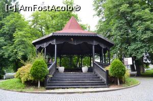 [P11] Pavilion muzică din parc » foto by AZE
 - 
<span class="allrVoted glyphicon glyphicon-heart hidden" id="av1001940"></span>
<a class="m-l-10 hidden" id="sv1001940" onclick="voting_Foto_DelVot(,1001940,3677)" role="button">șterge vot <span class="glyphicon glyphicon-remove"></span></a>
<a id="v91001940" class=" c-red"  onclick="voting_Foto_SetVot(1001940)" role="button"><span class="glyphicon glyphicon-heart-empty"></span> <b>LIKE</b> = Votează poza</a> <img class="hidden"  id="f1001940W9" src="/imagini/loader.gif" border="0" /><span class="AjErrMes hidden" id="e1001940ErM"></span>
