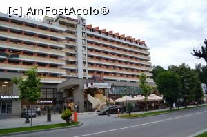 [P16] Hotel Rina Sinaia » foto by AZE
 - 
<span class="allrVoted glyphicon glyphicon-heart hidden" id="av1001946"></span>
<a class="m-l-10 hidden" id="sv1001946" onclick="voting_Foto_DelVot(,1001946,3677)" role="button">șterge vot <span class="glyphicon glyphicon-remove"></span></a>
<a id="v91001946" class=" c-red"  onclick="voting_Foto_SetVot(1001946)" role="button"><span class="glyphicon glyphicon-heart-empty"></span> <b>LIKE</b> = Votează poza</a> <img class="hidden"  id="f1001946W9" src="/imagini/loader.gif" border="0" /><span class="AjErrMes hidden" id="e1001946ErM"></span>