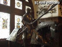 [P14] Castelul Peleş- sala armelor- cal şi călăreţ în armură » foto by mirelopodu*
 - 
<span class="allrVoted glyphicon glyphicon-heart hidden" id="av57846"></span>
<a class="m-l-10 hidden" id="sv57846" onclick="voting_Foto_DelVot(,57846,3677)" role="button">șterge vot <span class="glyphicon glyphicon-remove"></span></a>
<a id="v957846" class=" c-red"  onclick="voting_Foto_SetVot(57846)" role="button"><span class="glyphicon glyphicon-heart-empty"></span> <b>LIKE</b> = Votează poza</a> <img class="hidden"  id="f57846W9" src="/imagini/loader.gif" border="0" /><span class="AjErrMes hidden" id="e57846ErM"></span>