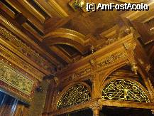 [P28] Castelul Peleş- detaliu colţ de tavan » foto by mirelopodu*
 - 
<span class="allrVoted glyphicon glyphicon-heart hidden" id="av57860"></span>
<a class="m-l-10 hidden" id="sv57860" onclick="voting_Foto_DelVot(,57860,3677)" role="button">șterge vot <span class="glyphicon glyphicon-remove"></span></a>
<a id="v957860" class=" c-red"  onclick="voting_Foto_SetVot(57860)" role="button"><span class="glyphicon glyphicon-heart-empty"></span> <b>LIKE</b> = Votează poza</a> <img class="hidden"  id="f57860W9" src="/imagini/loader.gif" border="0" /><span class="AjErrMes hidden" id="e57860ErM"></span>