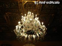 [P39] Castelul Peleş- candelabru din crista, cu sticlă de Murano » foto by mirelopodu*
 - 
<span class="allrVoted glyphicon glyphicon-heart hidden" id="av57871"></span>
<a class="m-l-10 hidden" id="sv57871" onclick="voting_Foto_DelVot(,57871,3677)" role="button">șterge vot <span class="glyphicon glyphicon-remove"></span></a>
<a id="v957871" class=" c-red"  onclick="voting_Foto_SetVot(57871)" role="button"><span class="glyphicon glyphicon-heart-empty"></span> <b>LIKE</b> = Votează poza</a> <img class="hidden"  id="f57871W9" src="/imagini/loader.gif" border="0" /><span class="AjErrMes hidden" id="e57871ErM"></span>