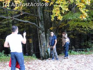 [P11] Un weekend la Sinaia. Am parcat masina si acuma plecam dupa apa.  » foto by vega06
 - 
<span class="allrVoted glyphicon glyphicon-heart hidden" id="av724669"></span>
<a class="m-l-10 hidden" id="sv724669" onclick="voting_Foto_DelVot(,724669,3677)" role="button">șterge vot <span class="glyphicon glyphicon-remove"></span></a>
<a id="v9724669" class=" c-red"  onclick="voting_Foto_SetVot(724669)" role="button"><span class="glyphicon glyphicon-heart-empty"></span> <b>LIKE</b> = Votează poza</a> <img class="hidden"  id="f724669W9" src="/imagini/loader.gif" border="0" /><span class="AjErrMes hidden" id="e724669ErM"></span>