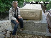 [P01] Mormantul lui George Enescu din cimitirul parizian Pere Lachaise » foto by dorgo
 - 
<span class="allrVoted glyphicon glyphicon-heart hidden" id="av166431"></span>
<a class="m-l-10 hidden" id="sv166431" onclick="voting_Foto_DelVot(,166431,3677)" role="button">șterge vot <span class="glyphicon glyphicon-remove"></span></a>
<a id="v9166431" class=" c-red"  onclick="voting_Foto_SetVot(166431)" role="button"><span class="glyphicon glyphicon-heart-empty"></span> <b>LIKE</b> = Votează poza</a> <img class="hidden"  id="f166431W9" src="/imagini/loader.gif" border="0" /><span class="AjErrMes hidden" id="e166431ErM"></span>