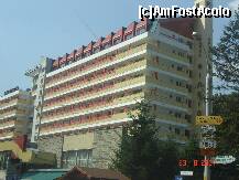 [P05] hotel Sinaia, fotografiat din masina » foto by geany_m
 - 
<span class="allrVoted glyphicon glyphicon-heart hidden" id="av127781"></span>
<a class="m-l-10 hidden" id="sv127781" onclick="voting_Foto_DelVot(,127781,3677)" role="button">șterge vot <span class="glyphicon glyphicon-remove"></span></a>
<a id="v9127781" class=" c-red"  onclick="voting_Foto_SetVot(127781)" role="button"><span class="glyphicon glyphicon-heart-empty"></span> <b>LIKE</b> = Votează poza</a> <img class="hidden"  id="f127781W9" src="/imagini/loader.gif" border="0" /><span class="AjErrMes hidden" id="e127781ErM"></span>