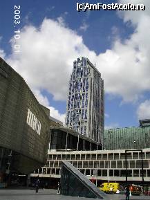 [P13] Hotelul Westin Rotterdam, văzut din Schouwburgplein » foto by Costi
 - 
<span class="allrVoted glyphicon glyphicon-heart hidden" id="av23779"></span>
<a class="m-l-10 hidden" id="sv23779" onclick="voting_Foto_DelVot(,23779,3679)" role="button">șterge vot <span class="glyphicon glyphicon-remove"></span></a>
<a id="v923779" class=" c-red"  onclick="voting_Foto_SetVot(23779)" role="button"><span class="glyphicon glyphicon-heart-empty"></span> <b>LIKE</b> = Votează poza</a> <img class="hidden"  id="f23779W9" src="/imagini/loader.gif" border="0" /><span class="AjErrMes hidden" id="e23779ErM"></span>