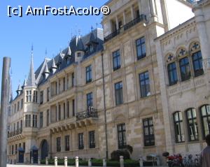 [P18] Luxemburg, Palatul ducal » foto by Michi
 - 
<span class="allrVoted glyphicon glyphicon-heart hidden" id="av1158893"></span>
<a class="m-l-10 hidden" id="sv1158893" onclick="voting_Foto_DelVot(,1158893,3687)" role="button">șterge vot <span class="glyphicon glyphicon-remove"></span></a>
<a id="v91158893" class=" c-red"  onclick="voting_Foto_SetVot(1158893)" role="button"><span class="glyphicon glyphicon-heart-empty"></span> <b>LIKE</b> = Votează poza</a> <img class="hidden"  id="f1158893W9" src="/imagini/loader.gif" border="0" /><span class="AjErrMes hidden" id="e1158893ErM"></span>