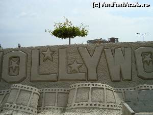 [P06] Hollywood Sign -am ajuns in studiorile de la Hollywood, nu gresiti » foto by mireille
 - 
<span class="allrVoted glyphicon glyphicon-heart hidden" id="av552664"></span>
<a class="m-l-10 hidden" id="sv552664" onclick="voting_Foto_DelVot(,552664,3710)" role="button">șterge vot <span class="glyphicon glyphicon-remove"></span></a>
<a id="v9552664" class=" c-red"  onclick="voting_Foto_SetVot(552664)" role="button"><span class="glyphicon glyphicon-heart-empty"></span> <b>LIKE</b> = Votează poza</a> <img class="hidden"  id="f552664W9" src="/imagini/loader.gif" border="0" /><span class="AjErrMes hidden" id="e552664ErM"></span>