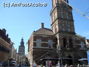 [P02] Winjhuistoren, turnul casei cu vinuri din 1616 într-o veche piață istorică » foto by mireille
 - 
<span class="allrVoted glyphicon glyphicon-heart hidden" id="av1049012"></span>
<a class="m-l-10 hidden" id="sv1049012" onclick="voting_Foto_DelVot(,1049012,3710)" role="button">șterge vot <span class="glyphicon glyphicon-remove"></span></a>
<a id="v91049012" class=" c-red"  onclick="voting_Foto_SetVot(1049012)" role="button"><span class="glyphicon glyphicon-heart-empty"></span> <b>LIKE</b> = Votează poza</a> <img class="hidden"  id="f1049012W9" src="/imagini/loader.gif" border="0" /><span class="AjErrMes hidden" id="e1049012ErM"></span>