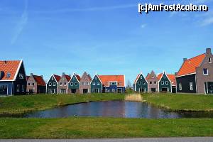 [P18] Volendam - decor de poveste » foto by makuy*
 - 
<span class="allrVoted glyphicon glyphicon-heart hidden" id="av614972"></span>
<a class="m-l-10 hidden" id="sv614972" onclick="voting_Foto_DelVot(,614972,3710)" role="button">șterge vot <span class="glyphicon glyphicon-remove"></span></a>
<a id="v9614972" class=" c-red"  onclick="voting_Foto_SetVot(614972)" role="button"><span class="glyphicon glyphicon-heart-empty"></span> <b>LIKE</b> = Votează poza</a> <img class="hidden"  id="f614972W9" src="/imagini/loader.gif" border="0" /><span class="AjErrMes hidden" id="e614972ErM"></span>
