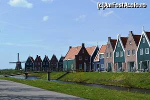 [P19] Volendam - » foto by makuy*
 - 
<span class="allrVoted glyphicon glyphicon-heart hidden" id="av614973"></span>
<a class="m-l-10 hidden" id="sv614973" onclick="voting_Foto_DelVot(,614973,3710)" role="button">șterge vot <span class="glyphicon glyphicon-remove"></span></a>
<a id="v9614973" class=" c-red"  onclick="voting_Foto_SetVot(614973)" role="button"><span class="glyphicon glyphicon-heart-empty"></span> <b>LIKE</b> = Votează poza</a> <img class="hidden"  id="f614973W9" src="/imagini/loader.gif" border="0" /><span class="AjErrMes hidden" id="e614973ErM"></span>