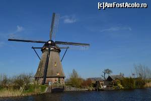 [P26] Kinderdijk - » foto by makuy*
 - 
<span class="allrVoted glyphicon glyphicon-heart hidden" id="av614980"></span>
<a class="m-l-10 hidden" id="sv614980" onclick="voting_Foto_DelVot(,614980,3710)" role="button">șterge vot <span class="glyphicon glyphicon-remove"></span></a>
<a id="v9614980" class=" c-red"  onclick="voting_Foto_SetVot(614980)" role="button"><span class="glyphicon glyphicon-heart-empty"></span> <b>LIKE</b> = Votează poza</a> <img class="hidden"  id="f614980W9" src="/imagini/loader.gif" border="0" /><span class="AjErrMes hidden" id="e614980ErM"></span>