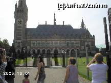 [P46] Palatul Păcii, închis pentru vizitare la acea oră. » foto by Costi
 - 
<span class="allrVoted glyphicon glyphicon-heart hidden" id="av24462"></span>
<a class="m-l-10 hidden" id="sv24462" onclick="voting_Foto_DelVot(,24462,3710)" role="button">șterge vot <span class="glyphicon glyphicon-remove"></span></a>
<a id="v924462" class=" c-red"  onclick="voting_Foto_SetVot(24462)" role="button"><span class="glyphicon glyphicon-heart-empty"></span> <b>LIKE</b> = Votează poza</a> <img class="hidden"  id="f24462W9" src="/imagini/loader.gif" border="0" /><span class="AjErrMes hidden" id="e24462ErM"></span>