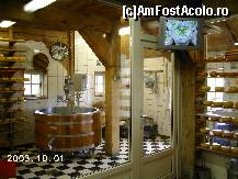 [P06] În 'butoiul' acela se frământă brânza » foto by Costi
 - 
<span class="allrVoted glyphicon glyphicon-heart hidden" id="av24422"></span>
<a class="m-l-10 hidden" id="sv24422" onclick="voting_Foto_DelVot(,24422,3710)" role="button">șterge vot <span class="glyphicon glyphicon-remove"></span></a>
<a id="v924422" class=" c-red"  onclick="voting_Foto_SetVot(24422)" role="button"><span class="glyphicon glyphicon-heart-empty"></span> <b>LIKE</b> = Votează poza</a> <img class="hidden"  id="f24422W9" src="/imagini/loader.gif" border="0" /><span class="AjErrMes hidden" id="e24422ErM"></span>