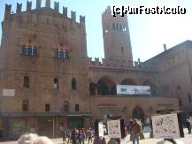 [P18] orasul Bologna- va recomand sa-l vizitati! » foto by guesswhoo*
 - 
<span class="allrVoted glyphicon glyphicon-heart hidden" id="av247165"></span>
<a class="m-l-10 hidden" id="sv247165" onclick="voting_Foto_DelVot(,247165,3721)" role="button">șterge vot <span class="glyphicon glyphicon-remove"></span></a>
<a id="v9247165" class=" c-red"  onclick="voting_Foto_SetVot(247165)" role="button"><span class="glyphicon glyphicon-heart-empty"></span> <b>LIKE</b> = Votează poza</a> <img class="hidden"  id="f247165W9" src="/imagini/loader.gif" border="0" /><span class="AjErrMes hidden" id="e247165ErM"></span>