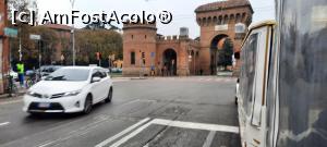 [P25] Bologna, Porta Saragozza pozată din trenulețul alb, cu acesta am revenit... » foto by mprofeanu
 - 
<span class="allrVoted glyphicon glyphicon-heart hidden" id="av1352897"></span>
<a class="m-l-10 hidden" id="sv1352897" onclick="voting_Foto_DelVot(,1352897,3721)" role="button">șterge vot <span class="glyphicon glyphicon-remove"></span></a>
<a id="v91352897" class=" c-red"  onclick="voting_Foto_SetVot(1352897)" role="button"><span class="glyphicon glyphicon-heart-empty"></span> <b>LIKE</b> = Votează poza</a> <img class="hidden"  id="f1352897W9" src="/imagini/loader.gif" border="0" /><span class="AjErrMes hidden" id="e1352897ErM"></span>