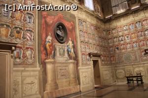 [P50] Bologna, Palazzo D'Accursio, Collezioni Comunali d'Arte, Sala Urbana (Sala degli Stemmi) » foto by mprofeanu
 - 
<span class="allrVoted glyphicon glyphicon-heart hidden" id="av1352922"></span>
<a class="m-l-10 hidden" id="sv1352922" onclick="voting_Foto_DelVot(,1352922,3721)" role="button">șterge vot <span class="glyphicon glyphicon-remove"></span></a>
<a id="v91352922" class=" c-red"  onclick="voting_Foto_SetVot(1352922)" role="button"><span class="glyphicon glyphicon-heart-empty"></span> <b>LIKE</b> = Votează poza</a> <img class="hidden"  id="f1352922W9" src="/imagini/loader.gif" border="0" /><span class="AjErrMes hidden" id="e1352922ErM"></span>