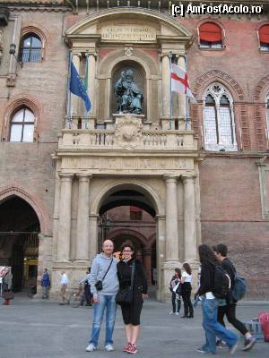 [P04] Palazzo Comunale (vechea primărie). Statuia îl înfâțișează pe Papa Grigore al XII-lea.  » foto by gettutza
 - 
<span class="allrVoted glyphicon glyphicon-heart hidden" id="av394249"></span>
<a class="m-l-10 hidden" id="sv394249" onclick="voting_Foto_DelVot(,394249,3721)" role="button">șterge vot <span class="glyphicon glyphicon-remove"></span></a>
<a id="v9394249" class=" c-red"  onclick="voting_Foto_SetVot(394249)" role="button"><span class="glyphicon glyphicon-heart-empty"></span> <b>LIKE</b> = Votează poza</a> <img class="hidden"  id="f394249W9" src="/imagini/loader.gif" border="0" /><span class="AjErrMes hidden" id="e394249ErM"></span>