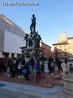 [P03] Fontana Del Nettuno » foto by robert
 - 
<span class="allrVoted glyphicon glyphicon-heart hidden" id="av1061642"></span>
<a class="m-l-10 hidden" id="sv1061642" onclick="voting_Foto_DelVot(,1061642,3721)" role="button">șterge vot <span class="glyphicon glyphicon-remove"></span></a>
<a id="v91061642" class=" c-red"  onclick="voting_Foto_SetVot(1061642)" role="button"><span class="glyphicon glyphicon-heart-empty"></span> <b>LIKE</b> = Votează poza</a> <img class="hidden"  id="f1061642W9" src="/imagini/loader.gif" border="0" /><span class="AjErrMes hidden" id="e1061642ErM"></span>