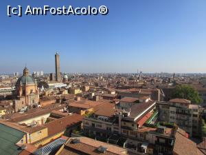 [P29] Bologna văzută de pe Terazza Panoramica » foto by crismis
 - 
<span class="allrVoted glyphicon glyphicon-heart hidden" id="av820807"></span>
<a class="m-l-10 hidden" id="sv820807" onclick="voting_Foto_DelVot(,820807,3721)" role="button">șterge vot <span class="glyphicon glyphicon-remove"></span></a>
<a id="v9820807" class=" c-red"  onclick="voting_Foto_SetVot(820807)" role="button"><span class="glyphicon glyphicon-heart-empty"></span> <b>LIKE</b> = Votează poza</a> <img class="hidden"  id="f820807W9" src="/imagini/loader.gif" border="0" /><span class="AjErrMes hidden" id="e820807ErM"></span>