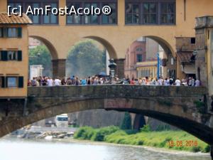 [P14] Ponte Vechio » foto by papi1954
 - 
<span class="allrVoted glyphicon glyphicon-heart hidden" id="av779978"></span>
<a class="m-l-10 hidden" id="sv779978" onclick="voting_Foto_DelVot(,779978,3721)" role="button">șterge vot <span class="glyphicon glyphicon-remove"></span></a>
<a id="v9779978" class=" c-red"  onclick="voting_Foto_SetVot(779978)" role="button"><span class="glyphicon glyphicon-heart-empty"></span> <b>LIKE</b> = Votează poza</a> <img class="hidden"  id="f779978W9" src="/imagini/loader.gif" border="0" /><span class="AjErrMes hidden" id="e779978ErM"></span>