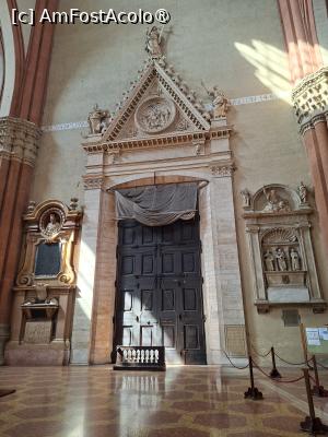 [P24] Basilica di San Petronio - interiorul » foto by Carmen Ion
 - 
<span class="allrVoted glyphicon glyphicon-heart hidden" id="av1537867"></span>
<a class="m-l-10 hidden" id="sv1537867" onclick="voting_Foto_DelVot(,1537867,3721)" role="button">șterge vot <span class="glyphicon glyphicon-remove"></span></a>
<a id="v91537867" class=" c-red"  onclick="voting_Foto_SetVot(1537867)" role="button"><span class="glyphicon glyphicon-heart-empty"></span> <b>LIKE</b> = Votează poza</a> <img class="hidden"  id="f1537867W9" src="/imagini/loader.gif" border="0" /><span class="AjErrMes hidden" id="e1537867ErM"></span>